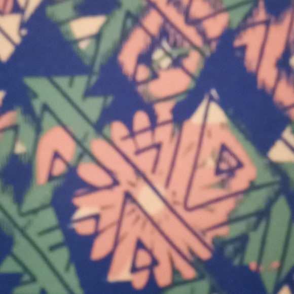 LLR Floral & Geometric Printed  Perfect T Tu… - Picture 7 of 15